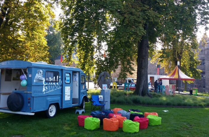 Blikkie on tour in Speeltuin Leonardus.