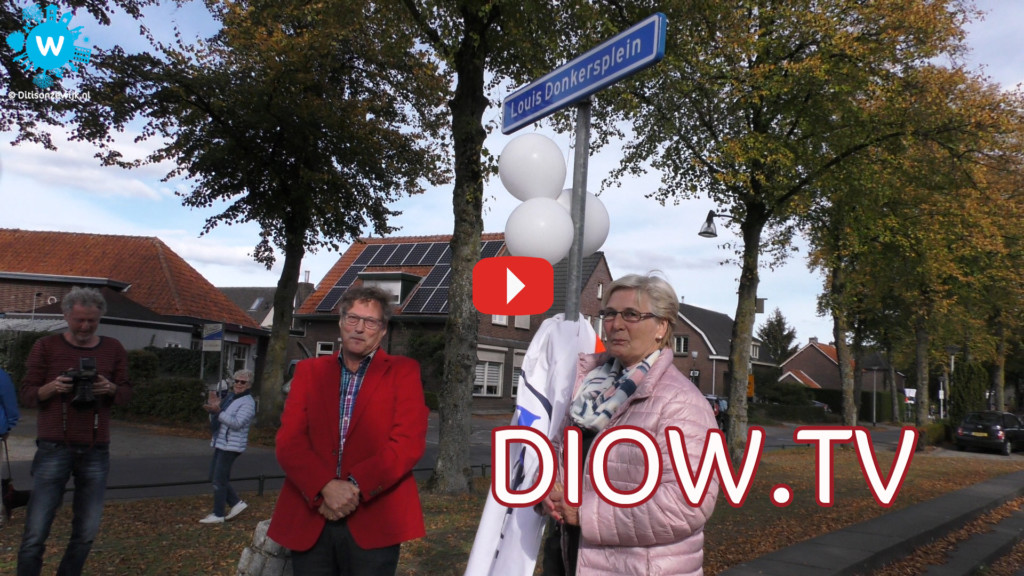 Kleurrijke optocht in gezellig drukke Brouwhuis