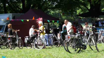 Fietstocht naar Brabantse kluis met rondleiding in klooster.