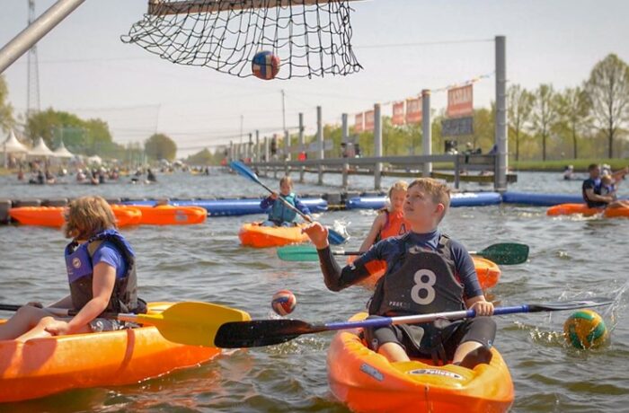 HWC de Helmvaarders uit helmond watersportvereniging van het jaar