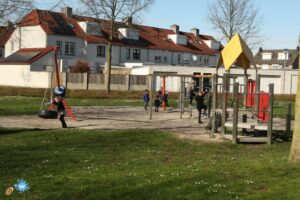 de jeugd vermaakt zich prima