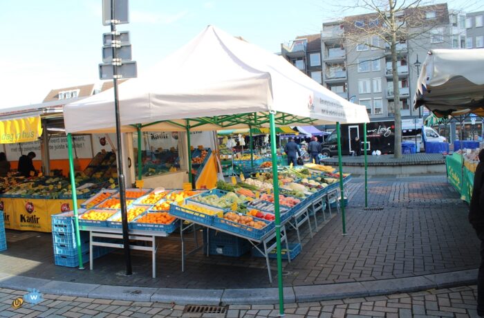 Zaterdagmarkt in Helmond in afgeslankte vorm