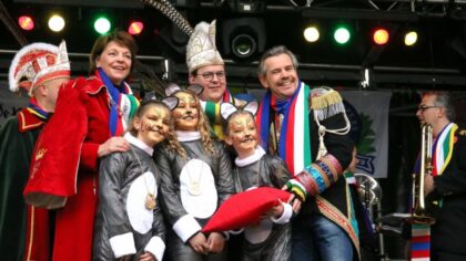 Stadssleutel overdracht en Carnaval 2020 is geopend.