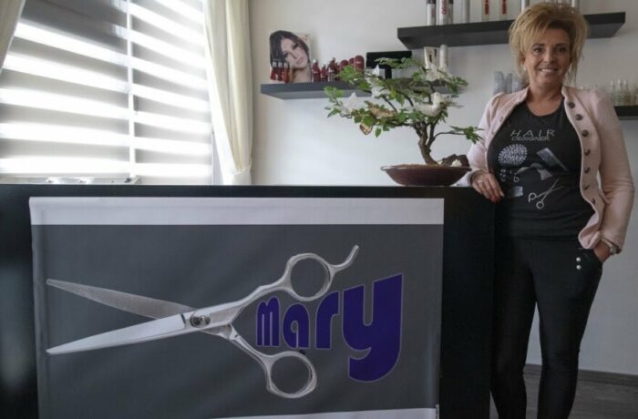 Kapsalon Mary maakt nieuwe start
