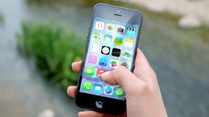 Helmond haakt aan bij campagne Weerloos op Whatsapp