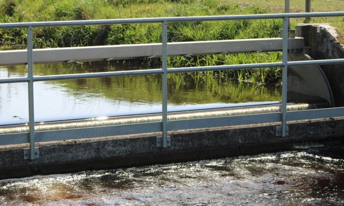 Strenger onttrekkingsverbod: geen water meer uit sloten en beken voor teelt en drainage
