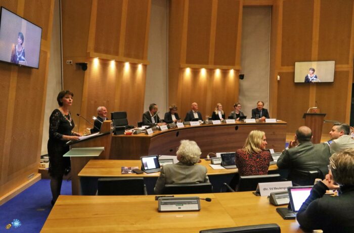 Gemeenteraad Helmond wenst iedereen kracht en sterkte toe