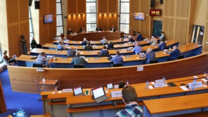 Gemeenteraad Helmond bezorgd over geuroverlast Brouwhuis