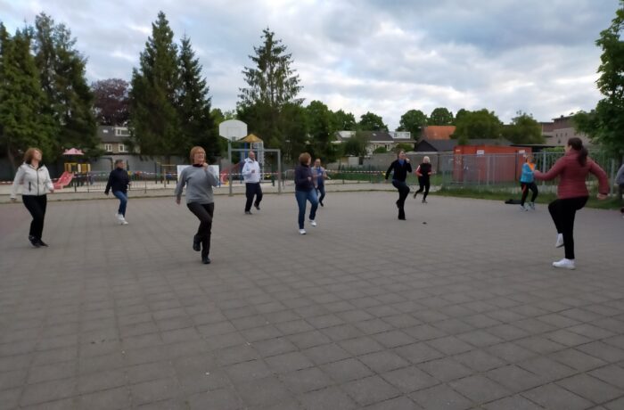 Fitnessgroepen HT’35 gaan buiten sporten