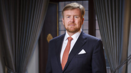Koning Willem-Alexander bezoekt Nedschroef in Helmond