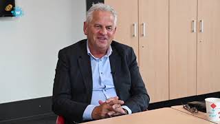 Einde van een tijdperk, afscheid Lambèrt van Genugten
