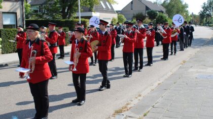 HMC: ‘Wie gun jij een serenade?’