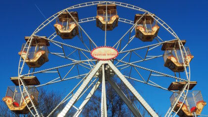 Theater op 18 meter hoogte op Speelhuisplein