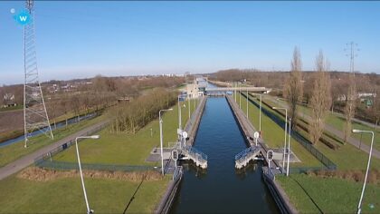 Rijkswaterstaat zoekt eigenaar van verlaten zeiljacht