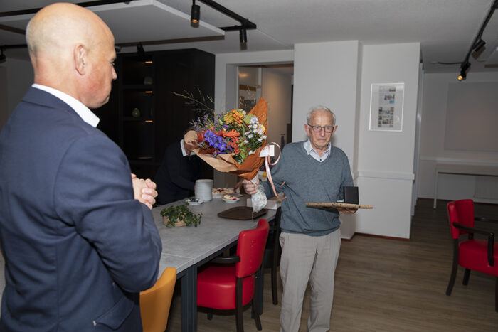 Fried Rijkers ontvangt de vrijwilligerspenning