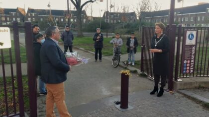 Buurtbewoners openen en sluiten Weverspark