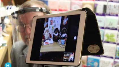 Prijsuitreiking kleurplatenwedstrijd online door Sinterklaas