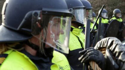 Onderzoek ongeregeldheden; 9 aanhoudingen in Helmond