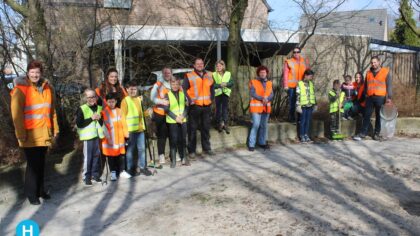 Bewoners Griftstraat houden schoonmaakactie