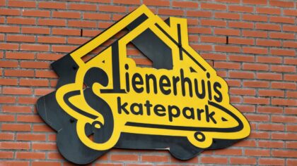 Verkiezingsdebat over jongeren in Tienerhuis
