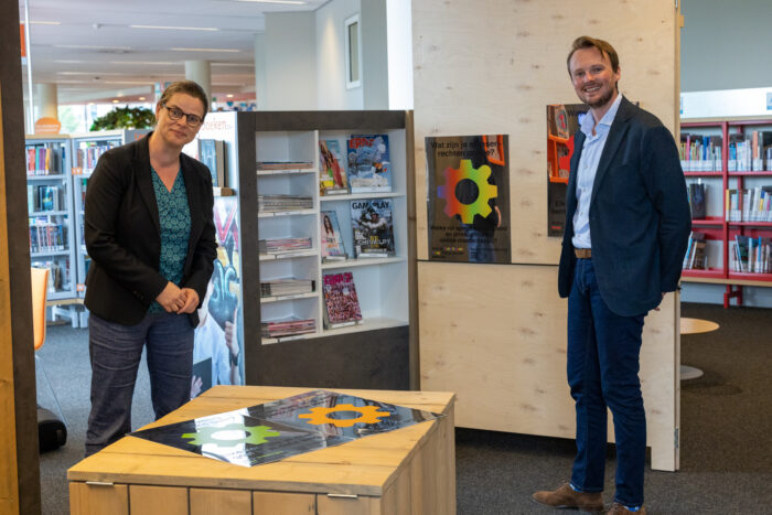 Dortmans opent Digital Rights Expo in bibliotheek