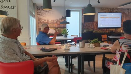 Koffie met een Tablet weer fysiek op locatie