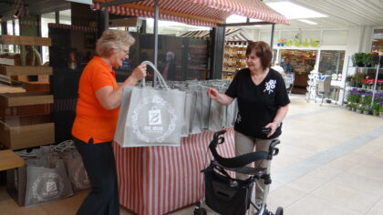Bewoners Savant De Eeuwsels verwend met lunch