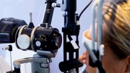 Naar de oogarts of naar de optometrist?