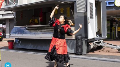 Spaanse danseres op de Helmondse markt