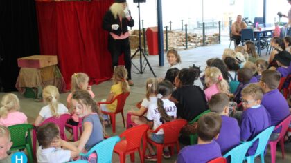 Poppentheater Kris-Kras en live muziek in Speeltuin Leonardus