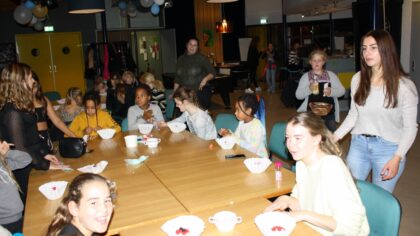 Meidenavond in Tienerhuis is elke keer een feestje