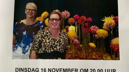 Kerstbloemschikdemonstratie Groei en Bloei