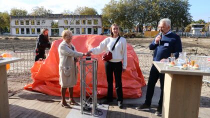 Start van de bouw Oranjekade