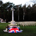 Lichtjes op de Oorlogsgraven Brits Ereveld in Mierlo