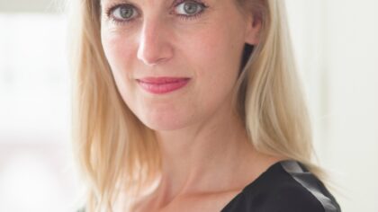 Rondje Brabant Presenteert in bibliotheek Helmond