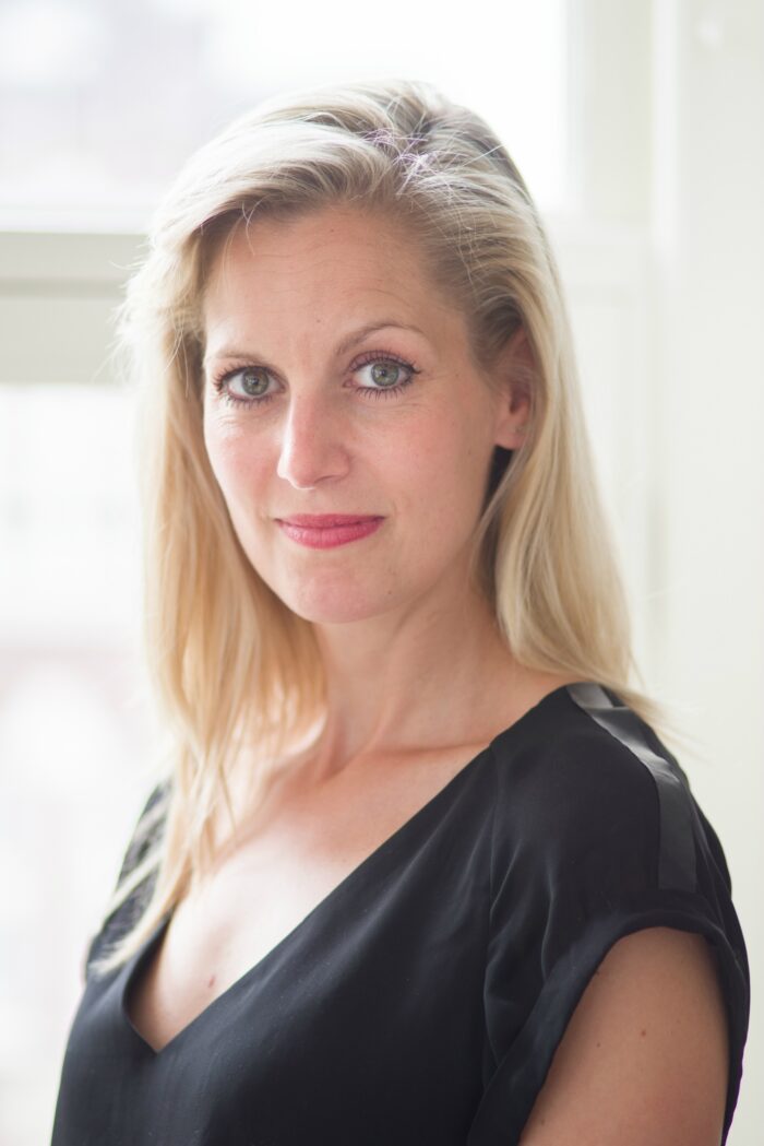 Rondje Brabant Presenteert in bibliotheek Helmond