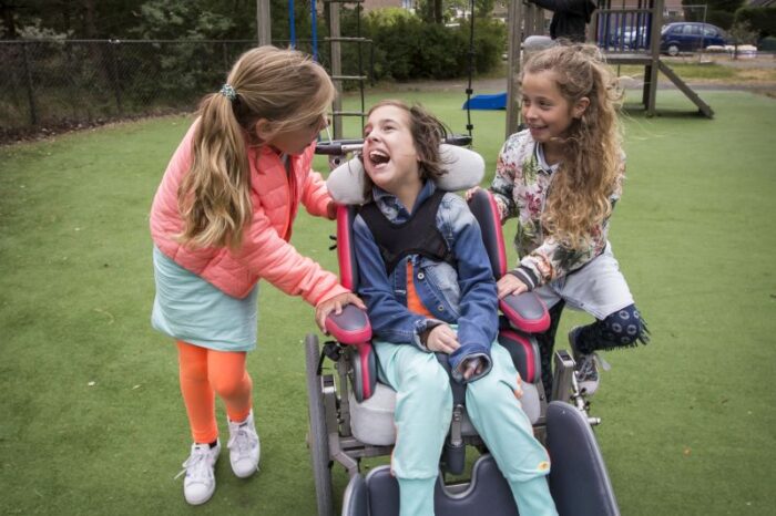 Samen spelen mogelijk maken voor kinderen met een beperking