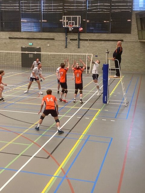 Polaris volleyballers niet scherp genoeg in Breda