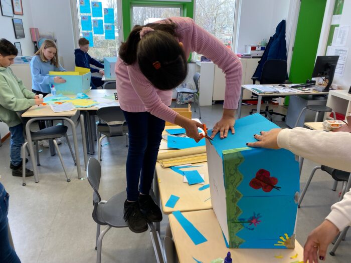 Boodschappenpakketten voor hen die anderen hielpen