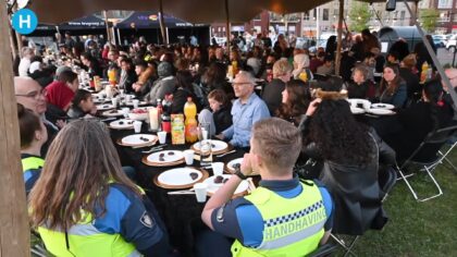 Iftar We Care Helmond in Heistraat groot succes