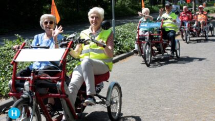 Stichting Duofietsen bezorgt ouderen een leuke middag