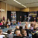 Magic Traffic Show voor de kinderen van OKC de Stroom