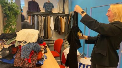 Snack en Shop meidenavond in Humanitas Ruilwinkel