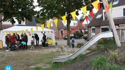 Eindelijk vernieuwde speelplaats in de Reggestraat geopend