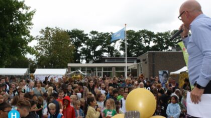 Bs De Rank opent het nieuwe schooljaar met veel kleur en gezelligheid