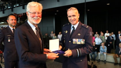 Hoge Militaire onderscheiding voor Wim Boonstra