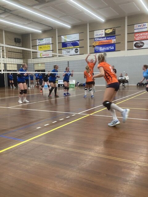 Polaris volleybalsters laten VC Weert ontsnappen