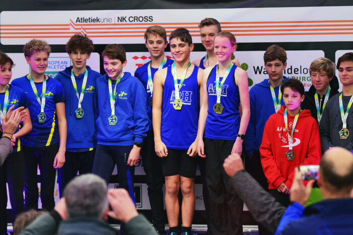 Estafetteteam Atletiek Helmond wint Warandeloop