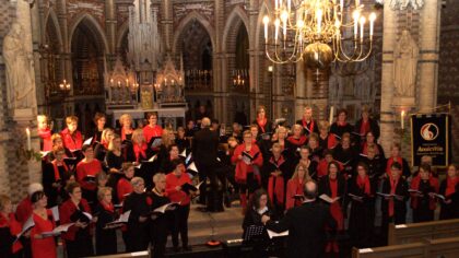 Sfeervol Kerstconcert Trudokerk 16-12