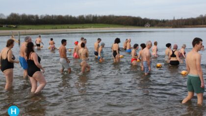 Berkendonk: meedoen met de Nieuwjaarsduik…